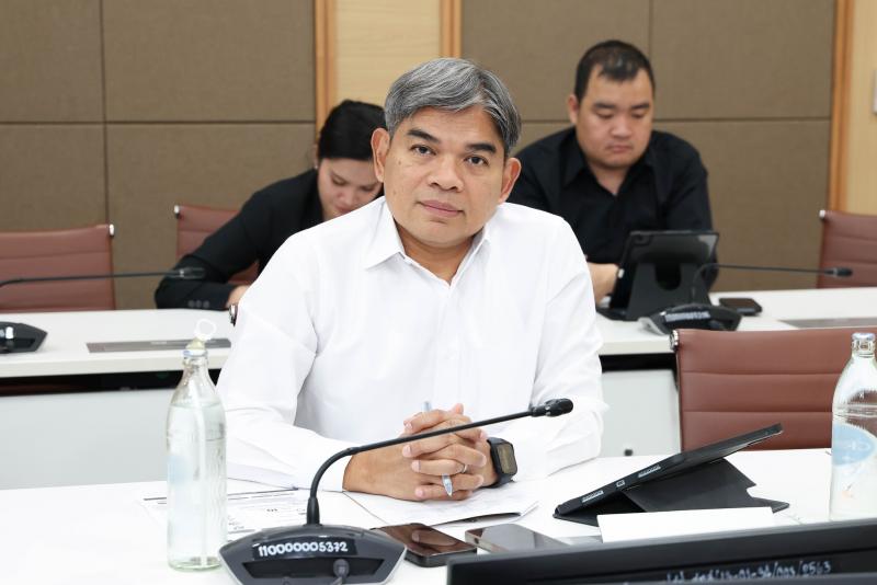 ปลัด พม. เป็นประธา�