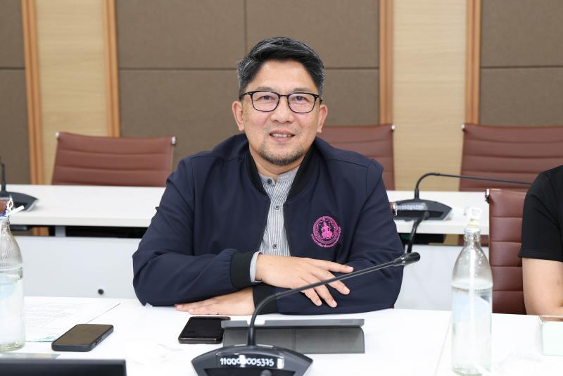 ปลัด พม. เป็นประธา�