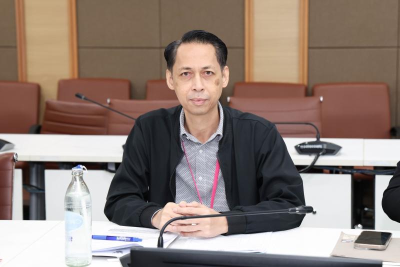 ปลัด พม. เป็นประธา�