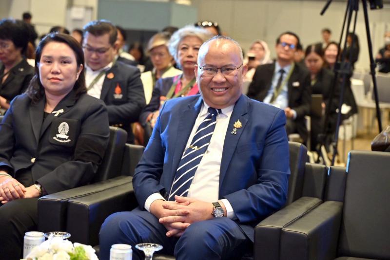 นายกิตติ อินทรกุล 