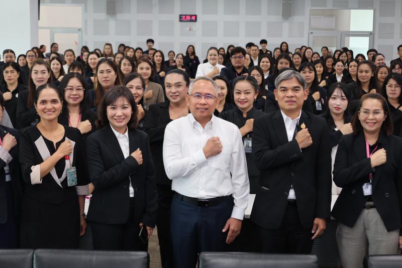 ปลัด พม. เป็นประธา�