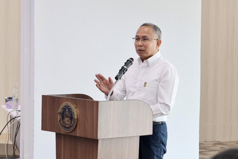 ปลัด พม. เป็นประธา�