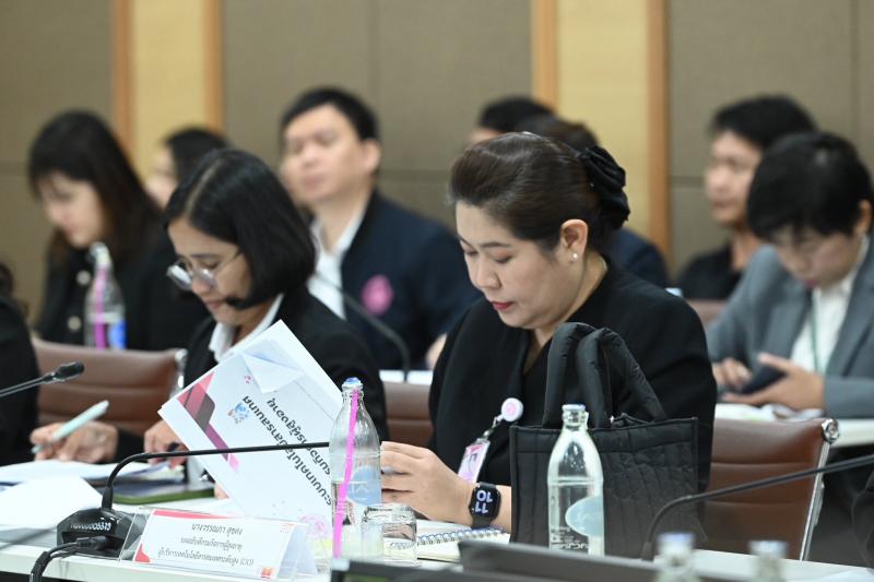 รมว.พม. เป็นประธาน�