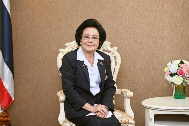 พม. รุกงานกฎหมาย จ�