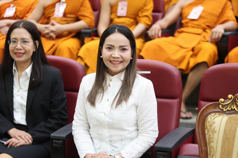 ปลัด พม. เป็นประธา�