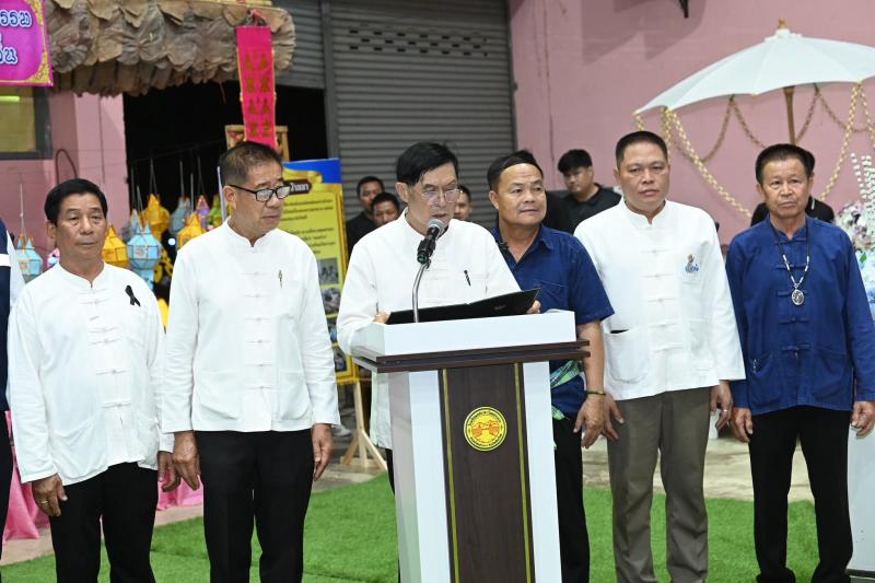 รมว.พม. ลงพื้นที่จ�