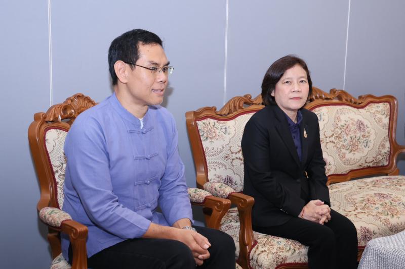 นางสาวสุนีย์ ศรีส�