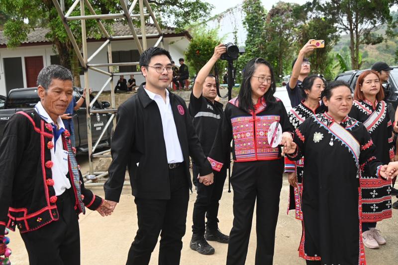 รมว.พม. ร่วมกับ รมช.