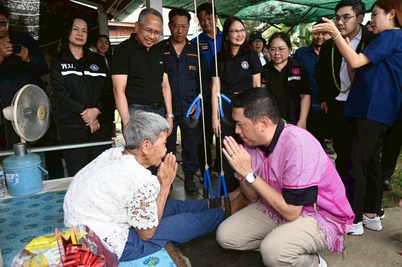 รมว.พม. ร่วมกับ รมช.