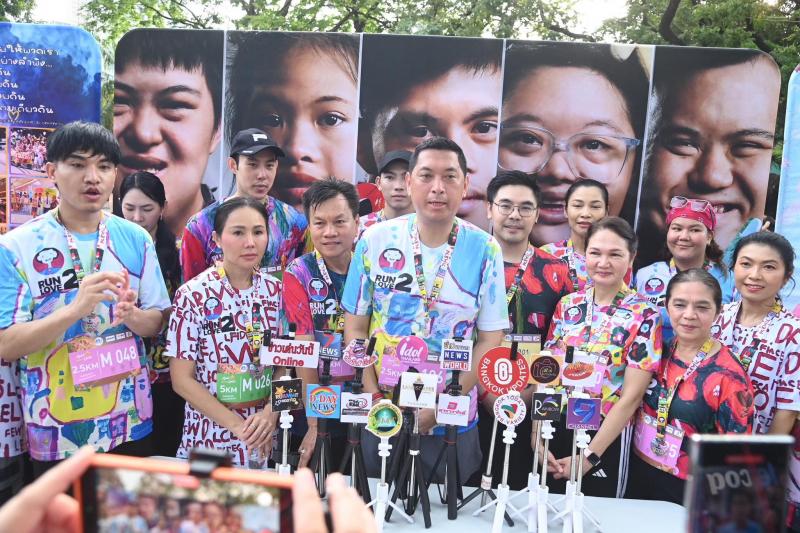 รมว.พม. เป็นประธาน�