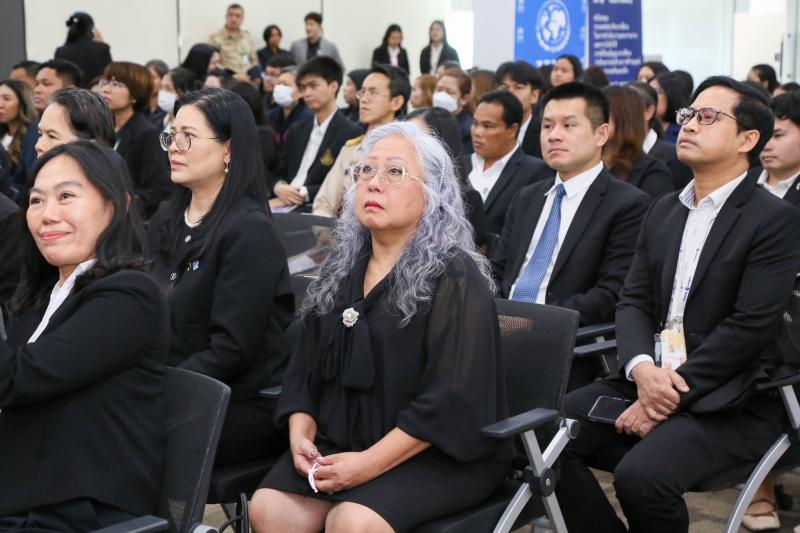 ปลัด พม. เป็นประธา�
