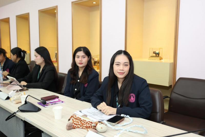 นางสาวสุนีย์ ศรีส�