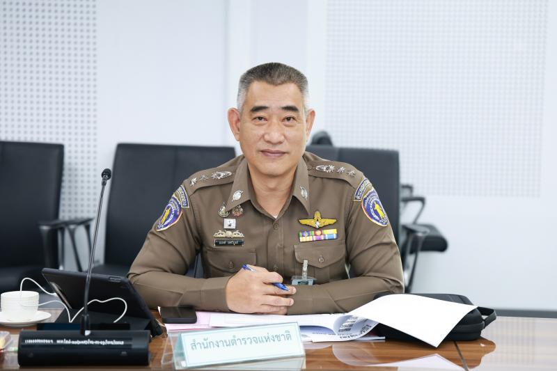 นางสาวสุนีย์ ศรีส�