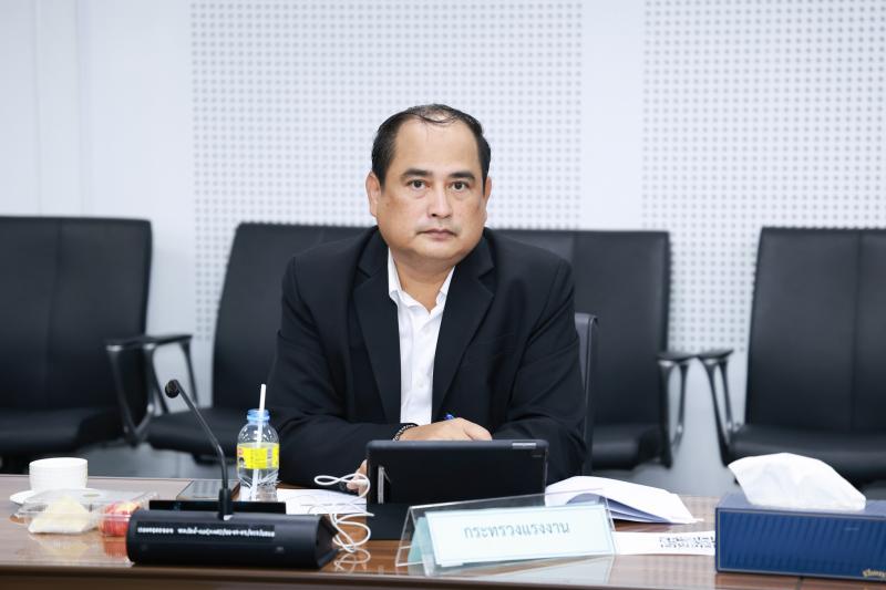 นางสาวสุนีย์ ศรีส�