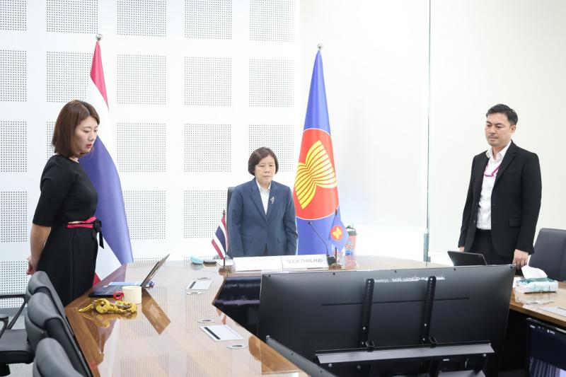 นางสาวสุนีย์ ศรีส�