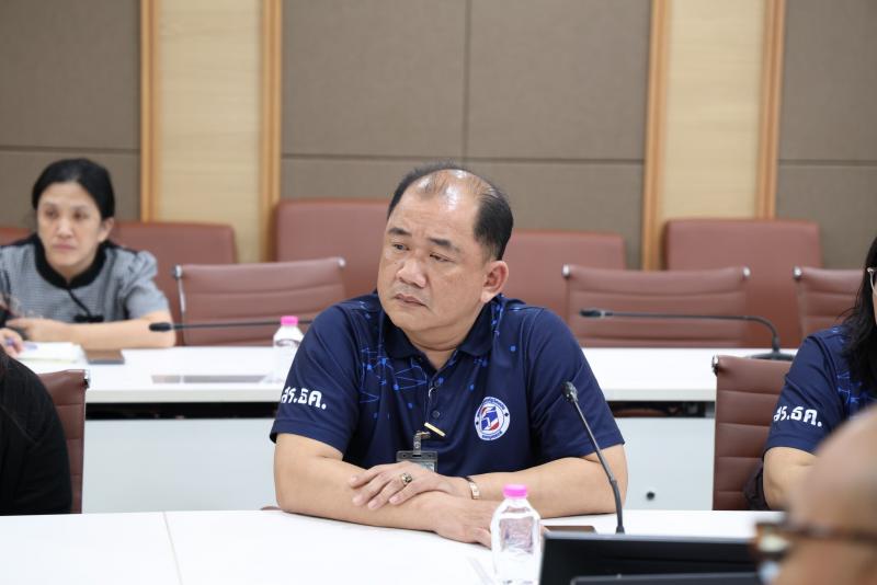 นายอภิชา เลิศพชรก�