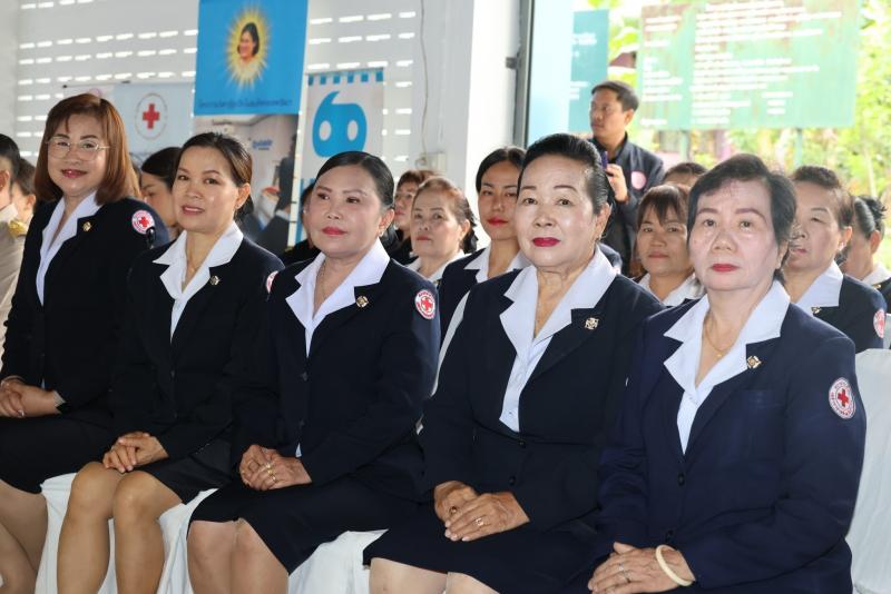 รมว.พม. ลงพื้นที่จ�