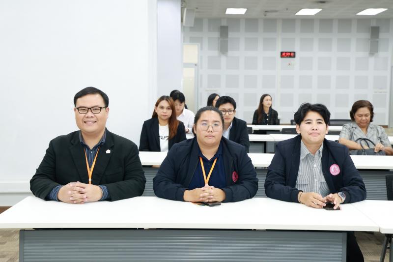 นางสาวสุนีย์ ศรีส�