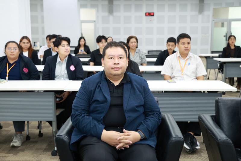 นางสาวสุนีย์ ศรีส�