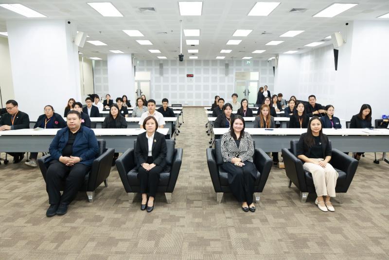 นางสาวสุนีย์ ศรีส�