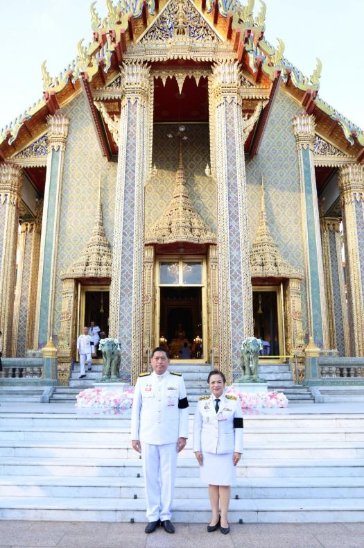 รมว.พม. ร่วมพิธีสว�