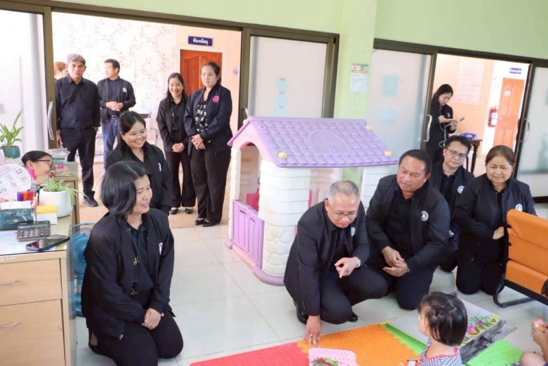 ปลัด พม. ลงพื้นที่�