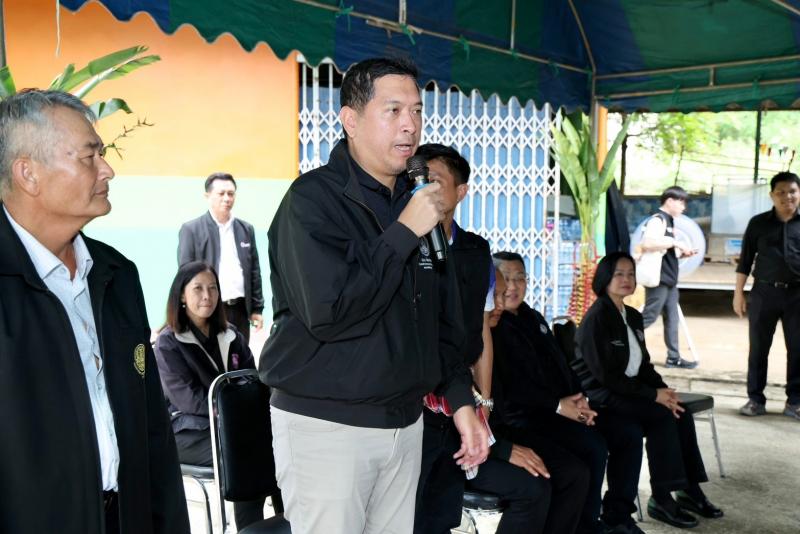 รมว.พม. เยี่ยมชมกา�