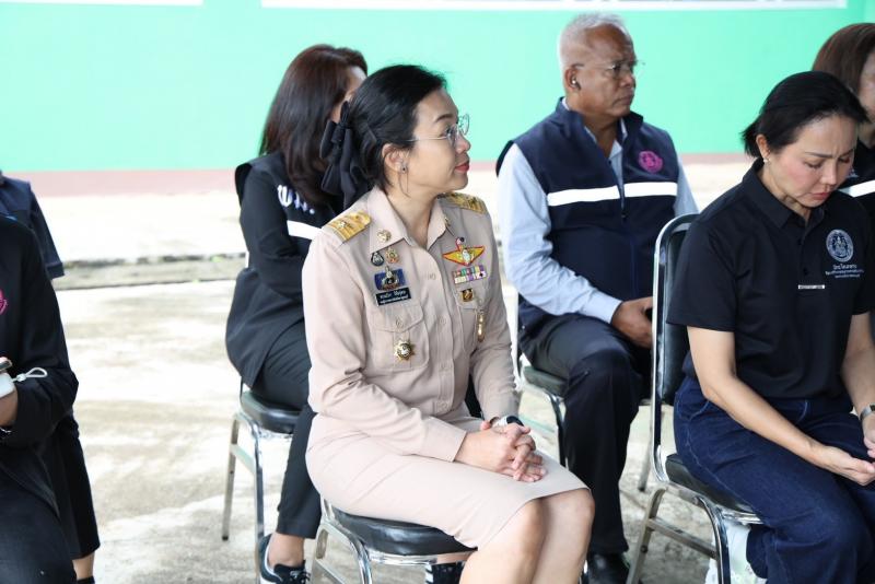 รมว.พม. เยี่ยมชมกา�