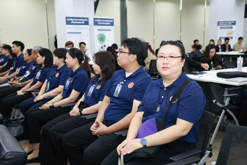 ปลัด พม. เป็นประธา�