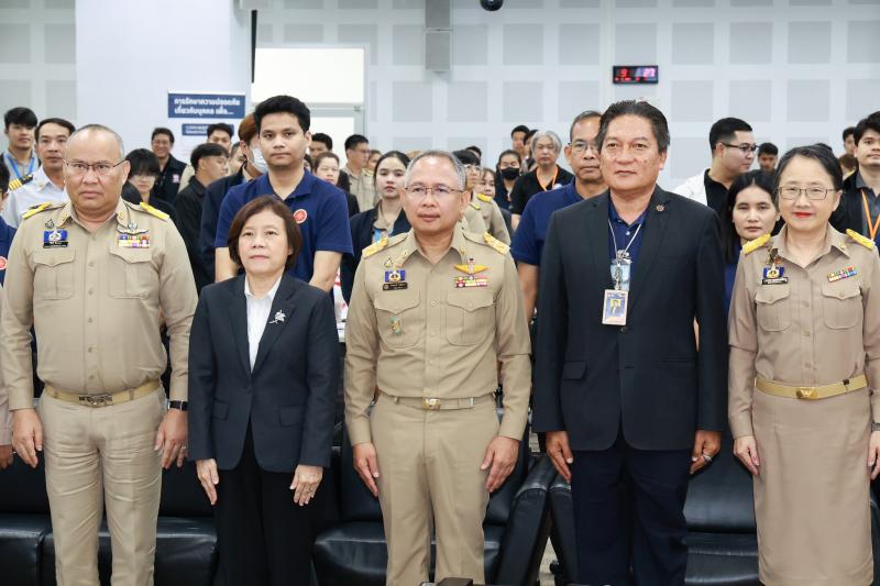 ปลัด พม. เป็นประธา�