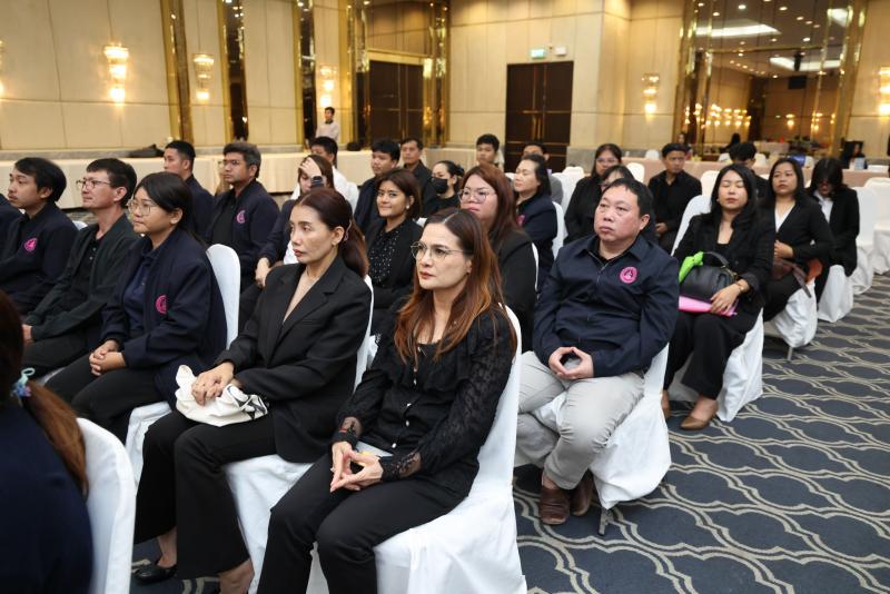 นางสาวสุนีย์ ศรีส�