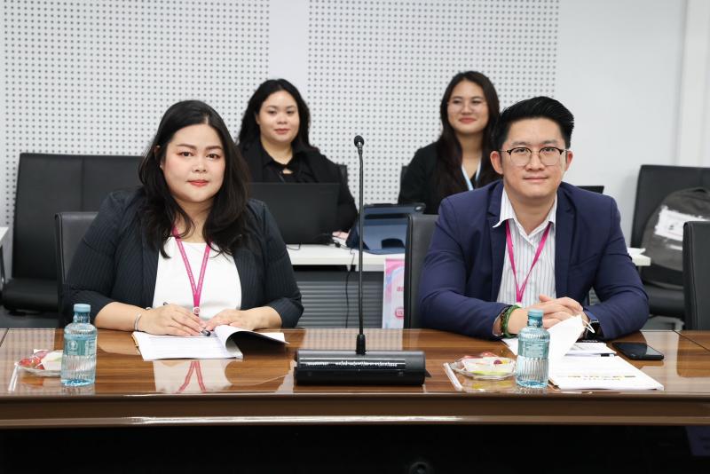 ปลัด พม. เป็นประธา�