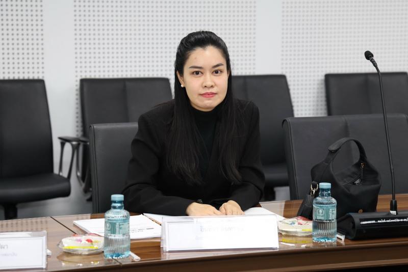 ปลัด พม. เป็นประธา�