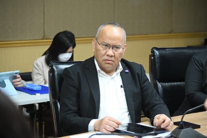 รมว.พม. เป็นประธาน�