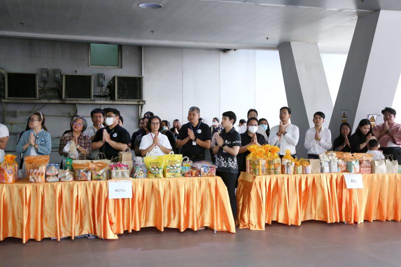 นางเตือนใจ คงสมบั�