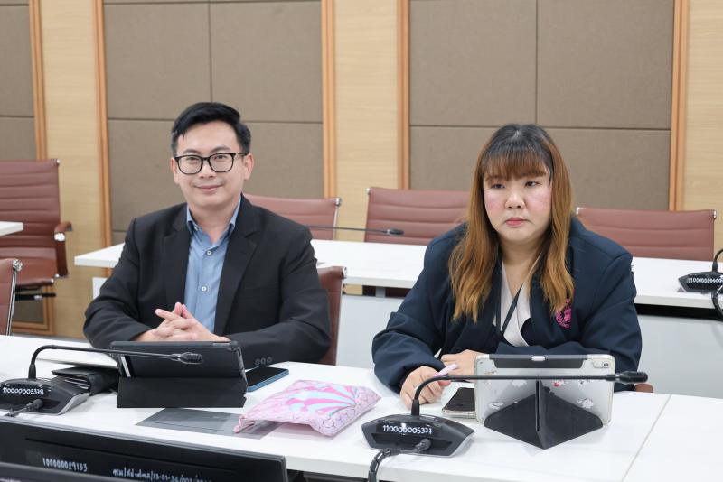 นางสาวสุนีย์ ศรีส�