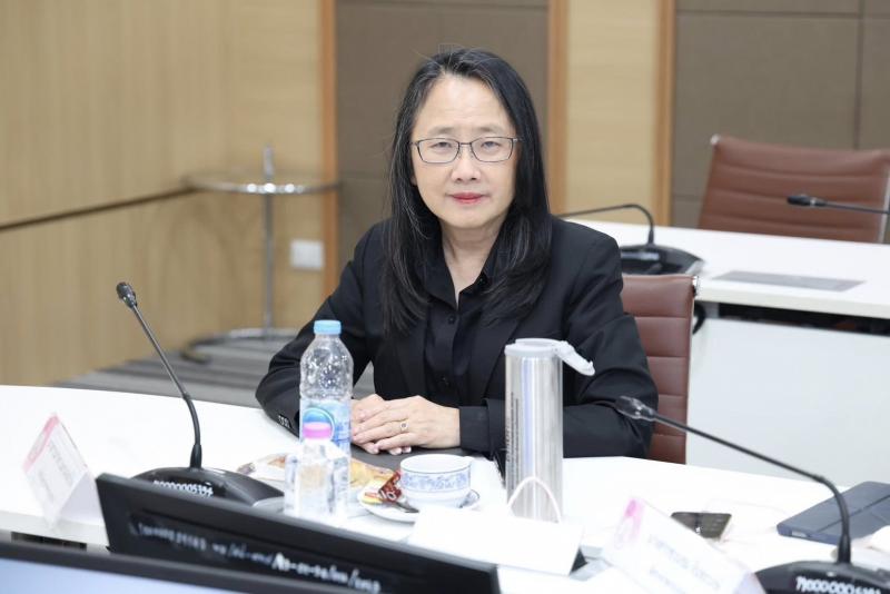 ปลัด พม. เป็นประธา�