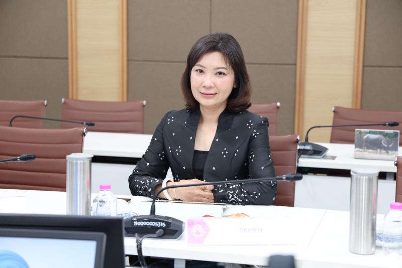 ปลัด พม. เป็นประธา�