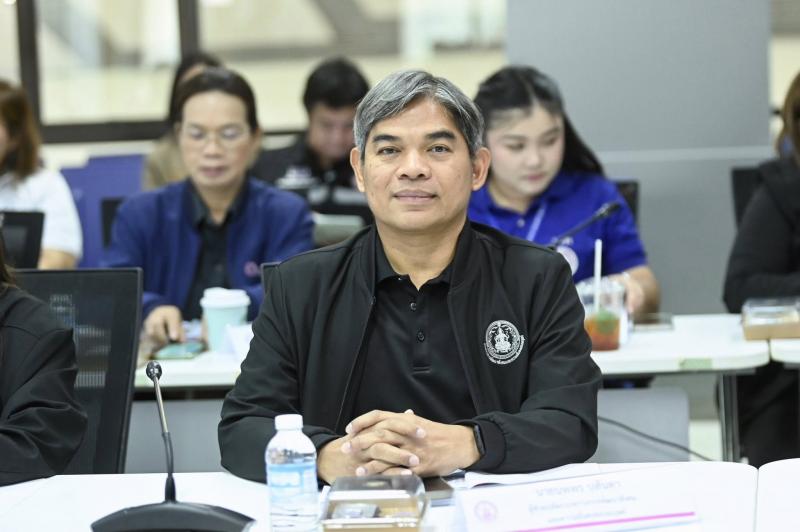 รมว.พม. เป็นประธาน�