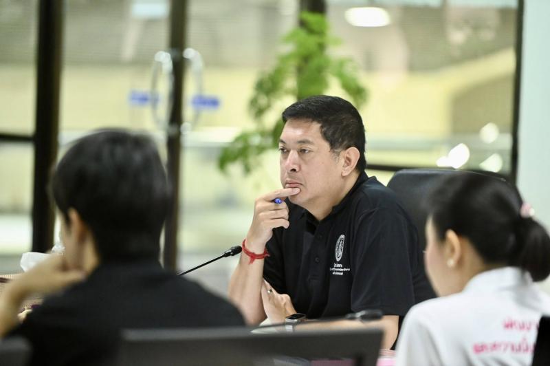 รมว.พม. เป็นประธาน�