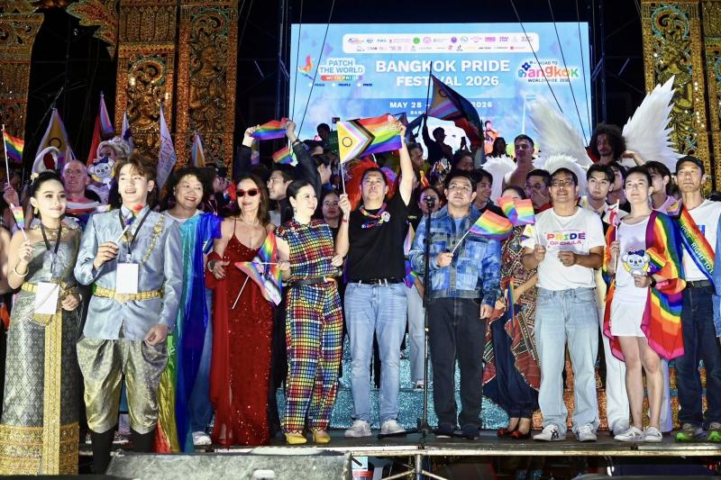 รมว.พม. และนายสุรศ�