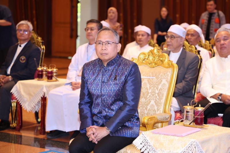 ปลัด พม. เป็นประธา�