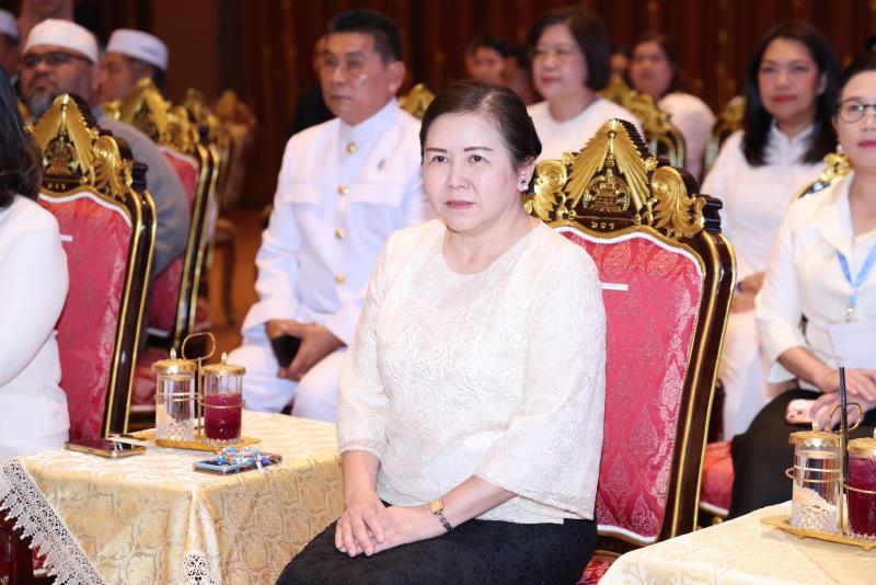 ปลัด พม. เป็นประธา�