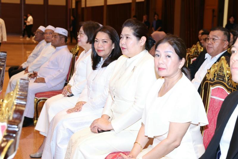 ปลัด พม. เป็นประธา�