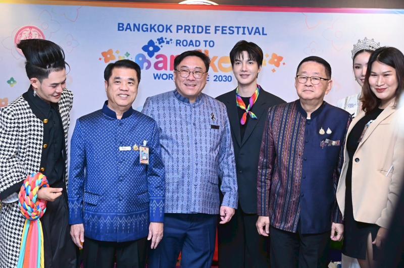 "นิกร โสมกลาง" น