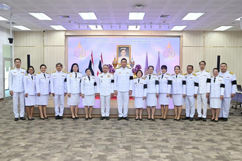 พม. จัดพิธีถวายพระ