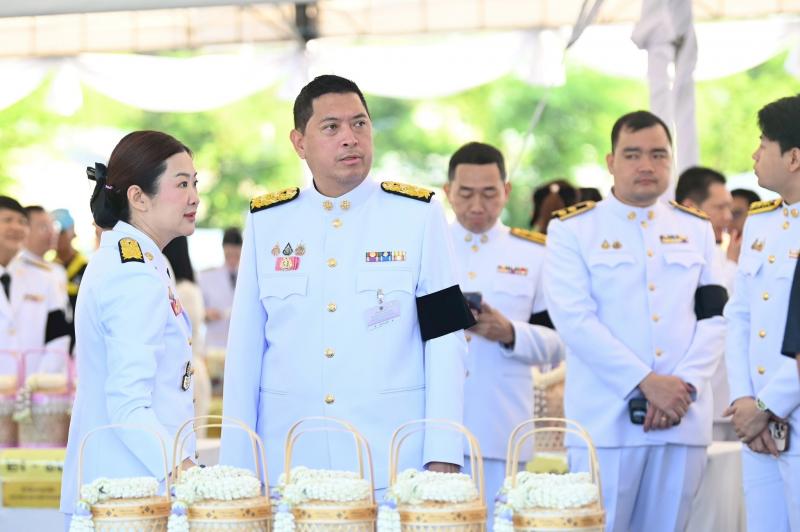 รวม. พม. พร้อมด้วย ป