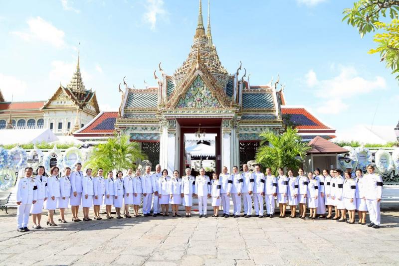 รมว.พม. ลงนามถวายพ�