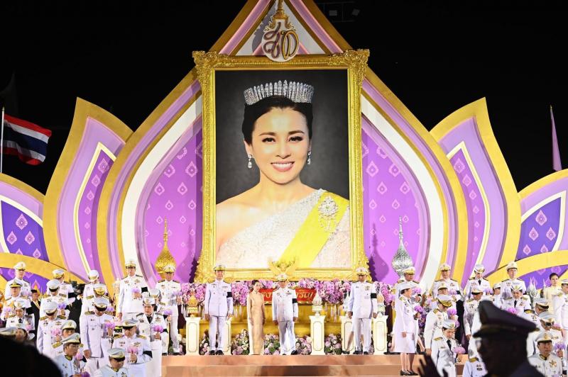 นายนิกร  โสมกลาง ร�