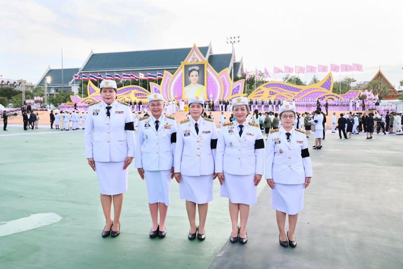 นายนิกร  โสมกลาง ร�